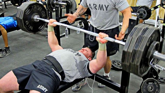 how to improve bench press max