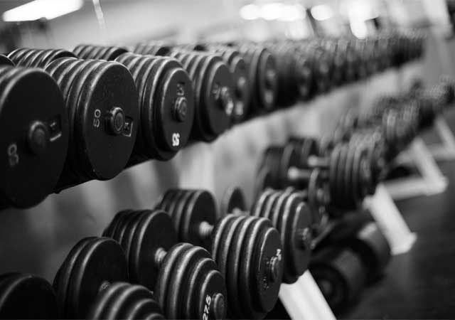 Why Dumbbell Bench Press Kicks Butt