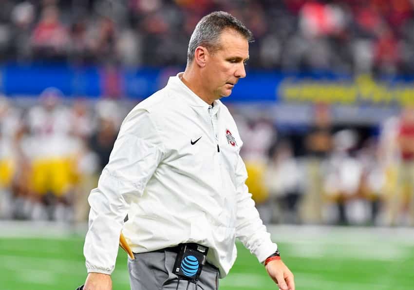 17 Lessons in Leadership from Above the Line by Urban Meyer