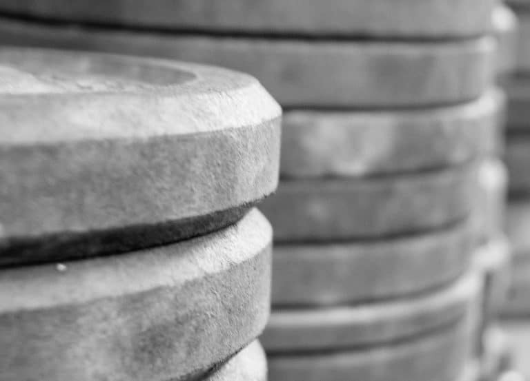 Bumper Plates vs Iron Plates Differences, Pros, and Cons YourWorkoutBook