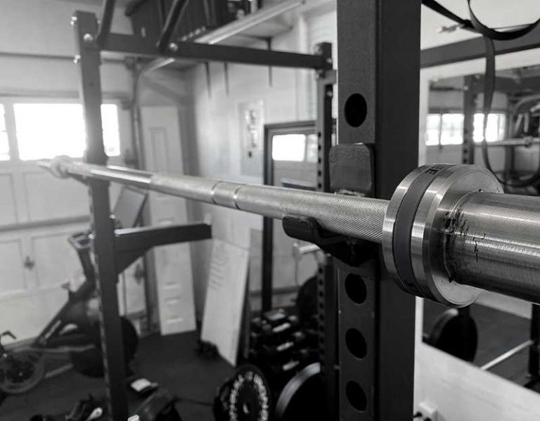 Leg Press Using A Power Rack How to Use a Power Rack for Bench Press (Plus Benefits and How to Set ...