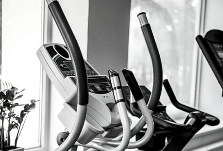 How Many Calories Do You Burn on an Elliptical? (and How to Burn More)
