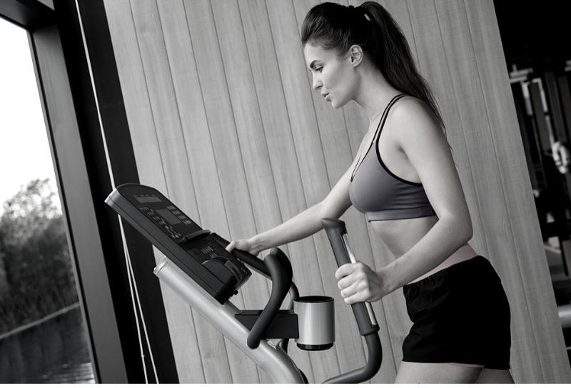 How to Use the Elliptical Machine - Proper Posture