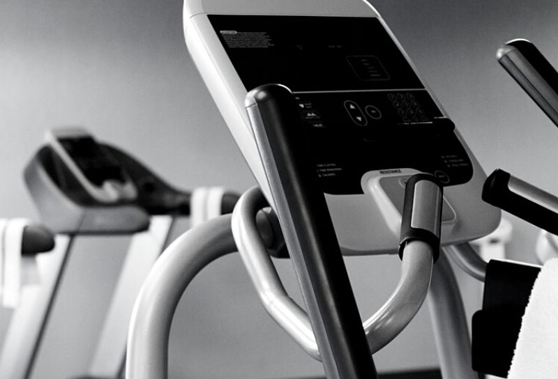 Why Beginners Should Use an Elliptical Machine