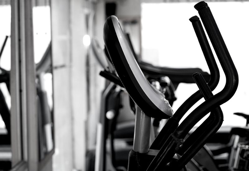 How to Avoid Knee Pain on the Elliptical Trainer