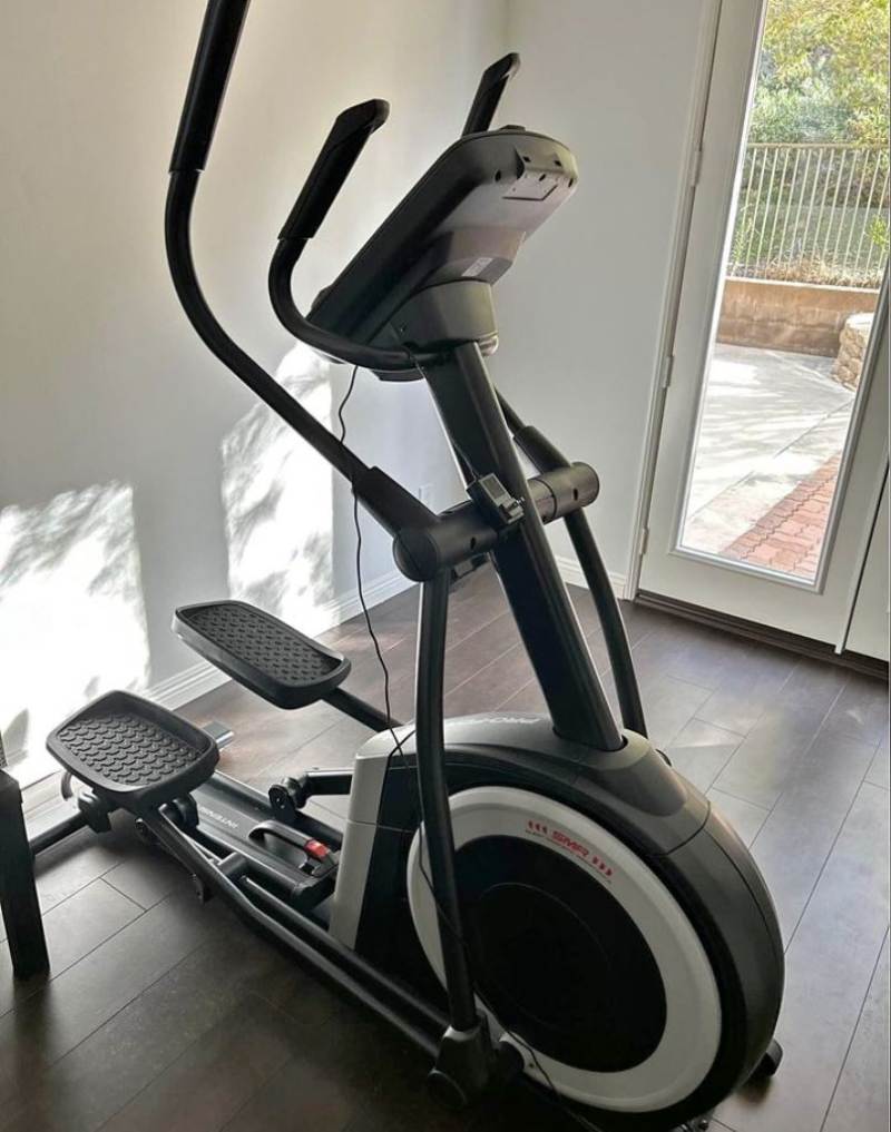 ProForm Carbon EL Elliptical - Key Specs