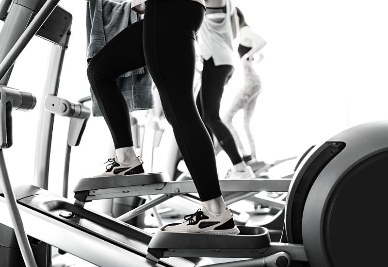 Why Ellipticals Are Good for People with Bad Knees