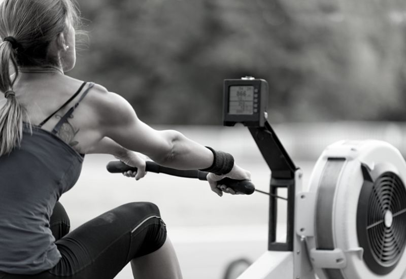 Rowing Machine for Weight Loss: Best Practices, Workouts, and Benefits
