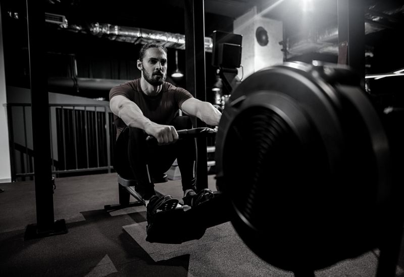 How to Avoid Knee Pain on the Rowing Machine - Warm Up Properly