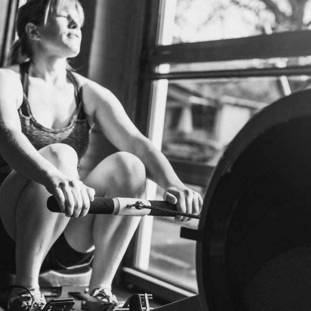 Is the Rowing Machine Good for Bad Knees - How to Stop Knee Pain on the Rower
