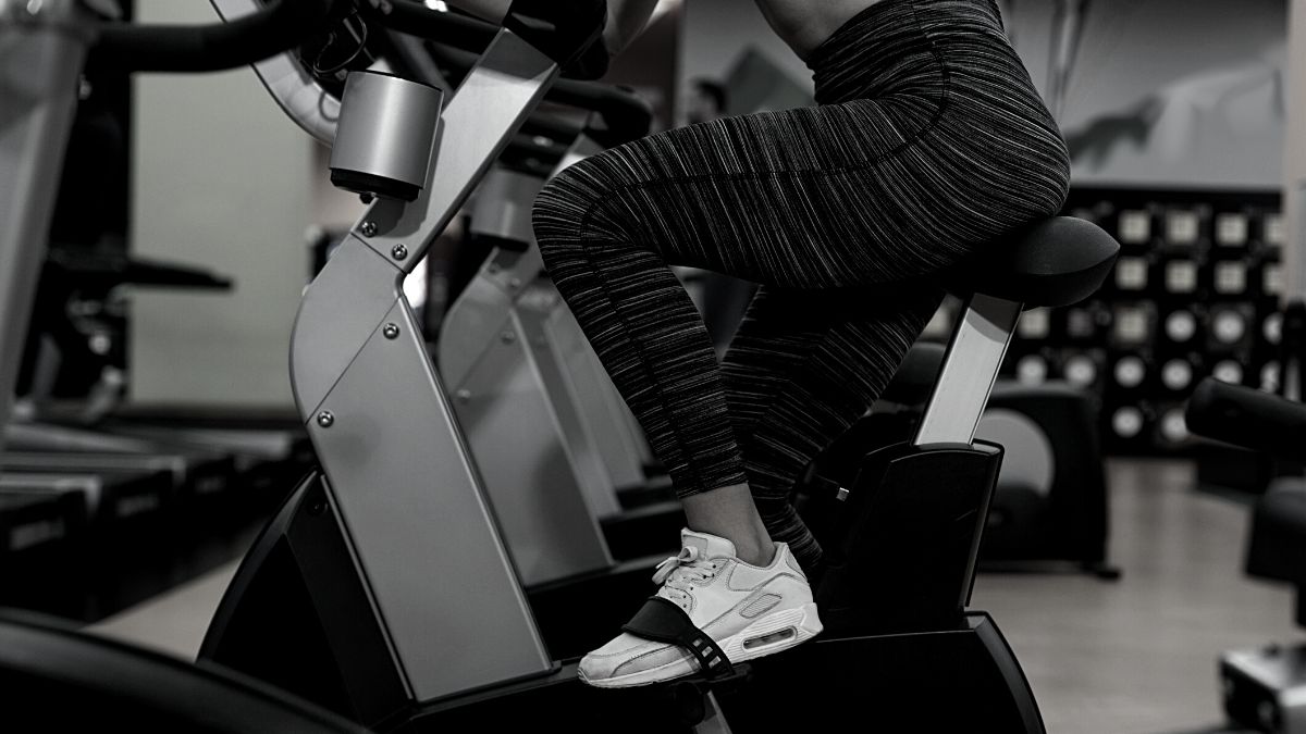 rowing stationary bike