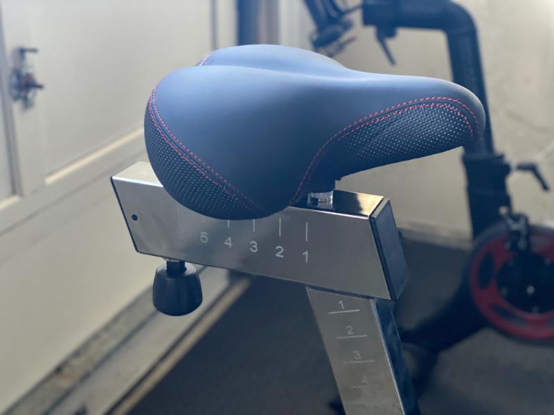 Rogue Echo Bike - Adjustable Seat